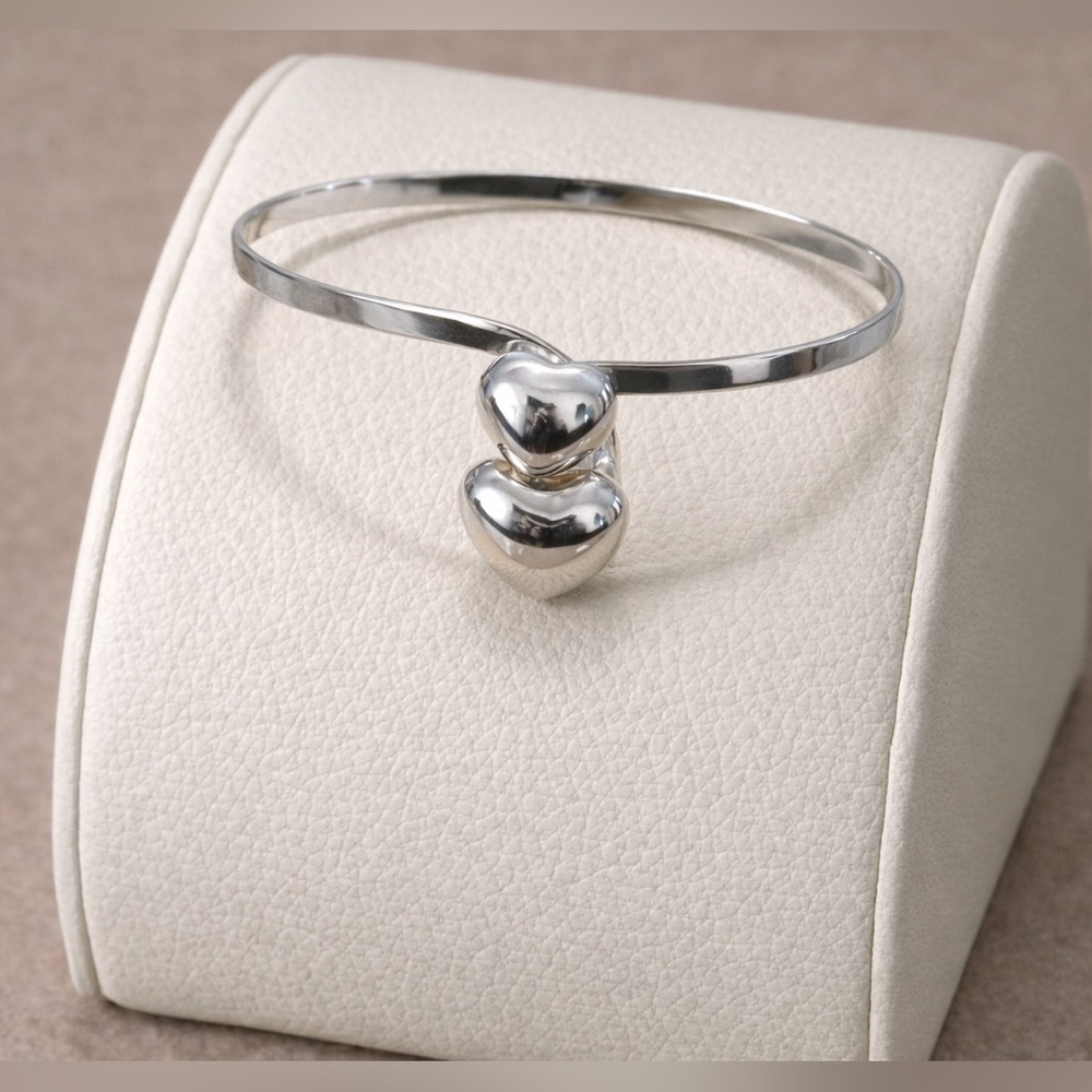 Taxco 925 Sterling Silver Heart Bangle Bracelet